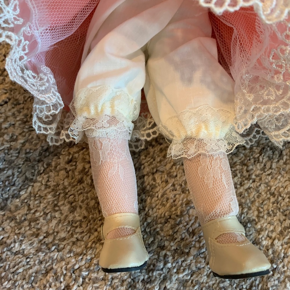 PORCELAIN DOLL 🤍 - Picture 3 of 3
